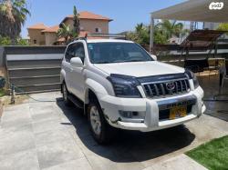 טויוטה לנד קרוזר קצר 4X4 STD אוט' דיזל 3.0 (173 כ''ס) דיזל 2007 למכ