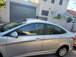 יונדאי i25 Inspire אוט' 1.4 (109 כ''ס) בנזין 2012 למכירה בנס ציונה