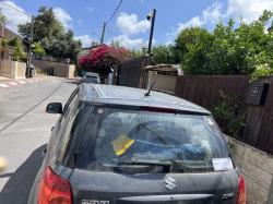 סוזוקי SX4 GLX-HB הצ'בק אוט' 1.6 (119 כ''ס) בנזין 2010 למכירה בראשון