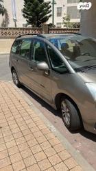 סיטרואן C4 פיקאסו PK אוט' 7 מק' 1.6 (140 כ''ס) בנזין 2009 למכירה בא