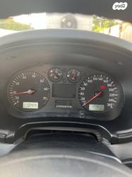 סיאט לאון Stella אוט' 5 דל' 1.6 (100 כ''ס) בנזין 2002 למכירה בבאר שב