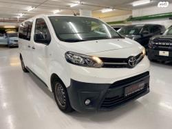 טויוטה פרואייס Medium אוט' דיזל 3 מק' 4 דל' 2.0 (177 כ"ס) דיזל 2017 ל