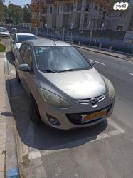 מאזדה H Dynamic אוט' 1.5 (103 כ"ס) בנזין 2013 למכירה ברמת גן