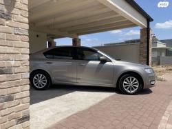 סקודה אוקטביה Ambition אוט' 1.4 (150 כ''ס) בנזין 2016 למכירה בניר י