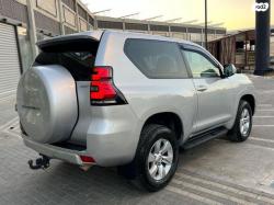 טויוטה לנד קרוזר קצר 4X4 Luxury אוט' דיזל 2.8 (177 כ"ס) דיזל 2019 למ