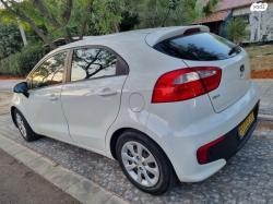 קיה ריו LX הצ'בק ידני 1.2 (82 כ''ס) בנזין 2015 למכירה בשוהם