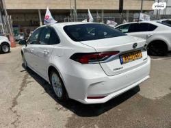 טויוטה קורולה הייבריד Sun סדאן אוט' 1.8 (98 כ''ס) בנזין 2019 למכ