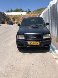 איסוזו טרופר ארוך 4X4 ES אוט' דיזל 3.0 (159 כ''ס) דיזל 2001 למכירה