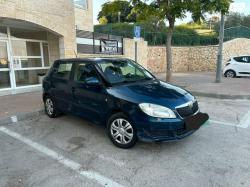 סקודה פאביה Ambiente ידני 1.4 (86 כ''ס) בנזין 2012 למכירה במעלה אד