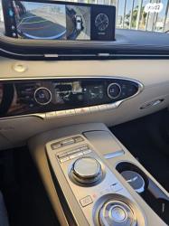 ג'נסיס GV70 4X4 Luxury אוטו' בנזין 2.5 (304 כ"ס) בנזין 2023 למכירה בפת