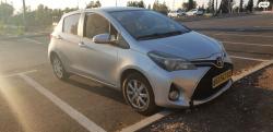 טויוטה יאריס Sky אוט' 1.3 (99 כ"ס) בנזין 2015 למכירה בעפולה
