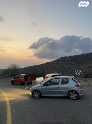 פיג'ו 206 XS ידני 3 דל' 1.6 (110 כ"ס) בנזין 2003 למכירה בקרני שומרו