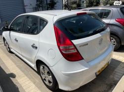 יונדאי i30 Inspire אוט' 1.6 (126 כ''ס) בנזין 2010 למכירה בראשון לציו