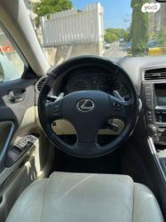 לקסוס IS250 Luxury אוט' 2.5 (208 כ''ס) בנזין 2009 למכירה ביבנה