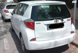 טויוטה ספייס ורסו Terra אוט' 1.3 (99 כ"ס) בנזין 2013 למכירה בראש 