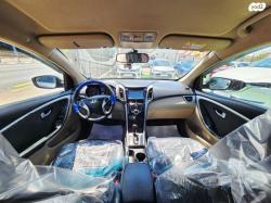 יונדאי i30 Inspire סטיישן אוט' 1.6 (135 כ"ס) בנזין 2014 למכירה בכפר 