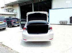 טויוטה קורולה הייבריד Sense סדאן אוט' 1.8 (98 כ''ס) בנזין 2019 למ