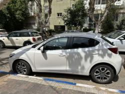 מאזדה I Pure White אוט' 1.5 (116 כ''ס) בנזין 2019 למכירה בהרצליה