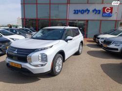 מיצובישי אאוטלנדר Executive אוט' 7 מק' 2.5 (181 כ"ס) בנזין 2023 למכי