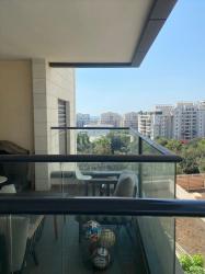 דירה 4 חדרים למכירה בתל אביב יפו | אבשלום חביב | רמת אביב 