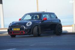 מיני JCW Pure Led אוט' 3 דל' 2.0 (231 כ"ס) בנזין 2016 למכירה בחולון