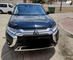 מיצובישי אאוטלנדר Intense אוט' 7 מק' 2.0 (150 כ"ס) בנזין 2020 למכיר