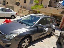 יונדאי i30CW Inspire סטיישן אוט' 1.6 (126 כ''ס) בנזין 2010 למכירה בבי