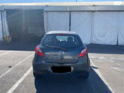 מאזדה H Active אוט' 1.5 (103 כ"ס) בנזין 2010 למכירה בתל אביב יפו