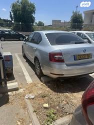 סקודה אוקטביה Ambition אוט' 1.0 (115 כ"ס) בנזין 2019 למכירה בראשון