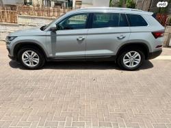 סקודה קודיאק Ambition אוט' 7 מק' 5 דל' 1.5 (150 כ''ס) בנזין 2022 למכיר