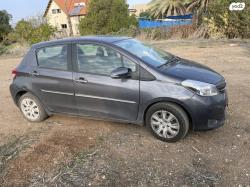 טויוטה יאריס Sol ידני 1.3 (99 כ"ס) בנזין 2013 למכירה בטבריה