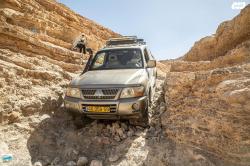 מיצובישי פג'רו קצר 4X4 Dakar אוט' דיזל 5 מק' 3.2 (160 כ''ס) דיזל 2005 