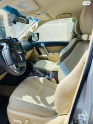 טויוטה לנד קרוזר ארוך 4X4 Select AC אוט' דיזל 7 מק' 3.0 (190 כ''ס) די