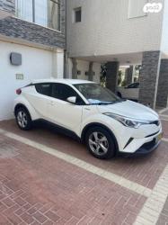 טויוטה C-HR City הייבריד אוט' 1.8 (98 כ"ס) בנזין 2019 למכירה בראשו