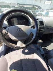 יונדאי אקסנט (עד 2012) Family GL אוט' 4 דל' 1.5 (91 כ''ס) בנזין 2005 למכ