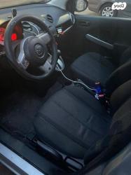 מאזדה H Dynamic אוט' 1.5 (103 כ"ס) בנזין 2008 למכירה בקרית ביאליק