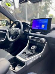 טויוטה RAV4 הייבריד E-motion Sky הייבריד אוט' 2.5 (178 כ''ס) בנזין 202