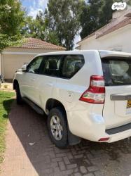 טויוטה לנד קרוזר ארוך 4X4 Luxury אוט' דיזל 7 מק' 2.8 (177 כ"ס) דיזל