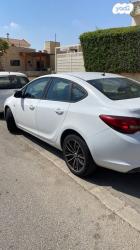 אופל אסטרה Berlina Enjoy סדאן אוט' 1.4 (140 כ"ס) בנזין 2013 למכירה בב