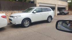 מיצובישי אאוטלנדר Instyle אוט' 7 מק' 2.0 (150 כ"ס) בנזין 2013 למכיר