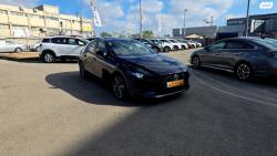 מאזדה i Spirit הצ'בק אוט' 2.0 (165 כ''ס) בנזין 2021 למכירה בתל אביב 