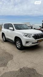 טויוטה לנד קרוזר קצר 4X4 Luxury SWB אוט' 3 דלתות דיזל 2.8 (204 כ''ס) 