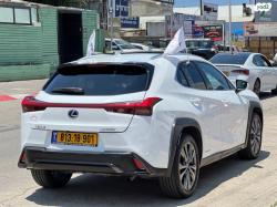 לקסוס UX UX250H F-Sport הייבריד אוט' 2.0 (152 כ''ס) בנזין 2019 למכירה ב
