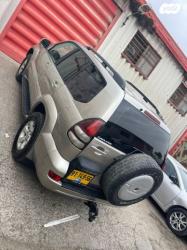 טויוטה לנד קרוזר ארוך 4X4 STD אוט' דיזל 8 מק' 3.0 (166 כ''ס) דיזל 2