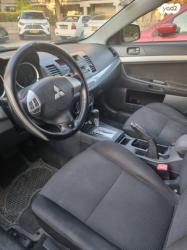 מיצובישי לנסר הדור החדש Invite אוט' 1.5 (109 כ''ס) בנזין 2011 למכי