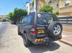 מיצובישי פג'רו ארוך 4X4 GLX אוט' דיזל 7 מק' 3.2 (165 כ''ס) דיזל 2001 