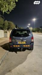 ניסאן פאת'פיינדר 4X4 SE אוט' דיזל 7 מק' 2.5 (171 כ''ס) דיזל 2006 למכ