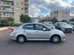 סוזוקי SX4 GLX סדאן אוט' 1.6 (119 כ"ס) בנזין 2011 למכירה בחיפה