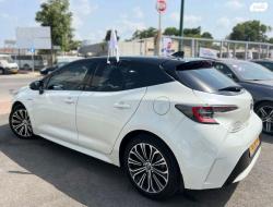 טויוטה קורולה הייבריד Excite Plus הצ'בק אוט' 1.8 (98 כ''ס) בנזין 20