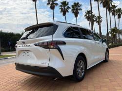 טויוטה סיינה הייבריד 4X4 XLE Plus אוט' 7 מק' 2.5 (189 כ"ס) בנזין 2023 